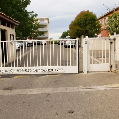 Les Charmilles Apartment Nimes