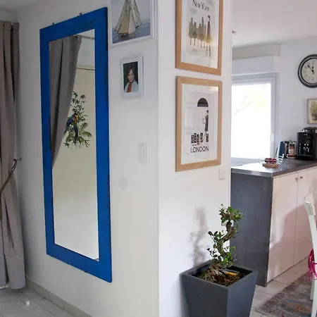 Les Charmilles Apartment